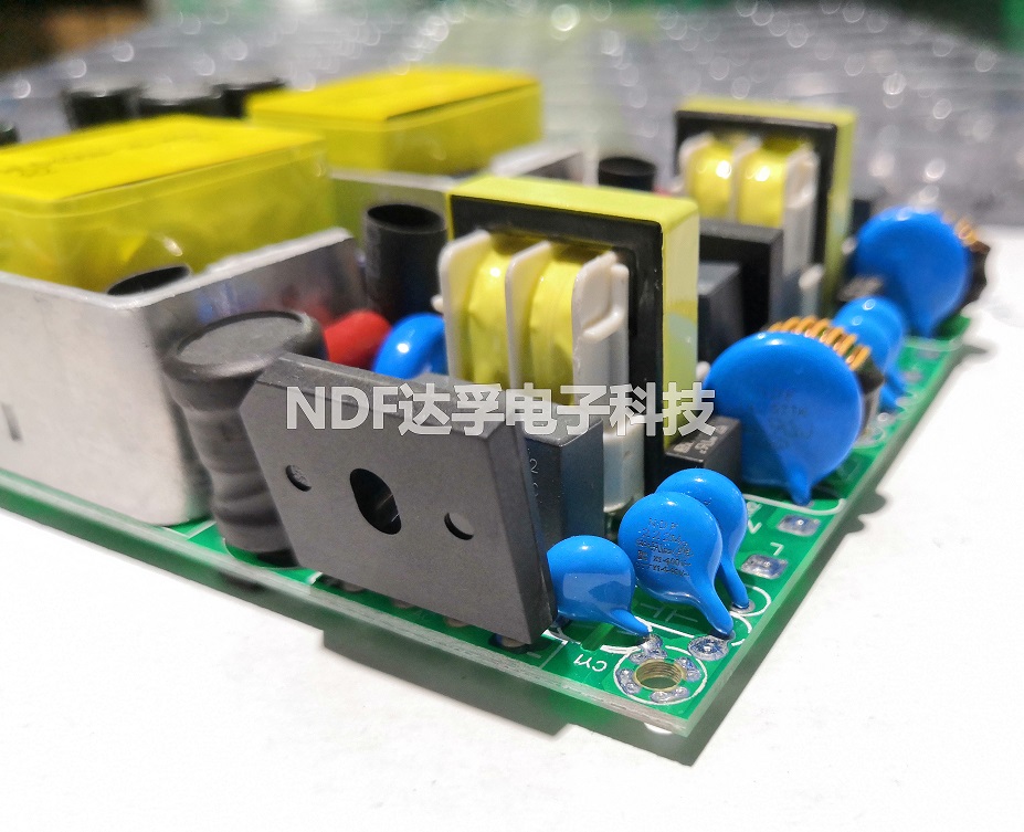 如何判斷高壓瓷片電容器的好壞？